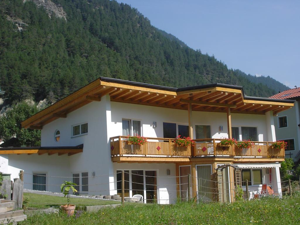 Sabine Schranz Appartement Serfaus Buitenkant foto