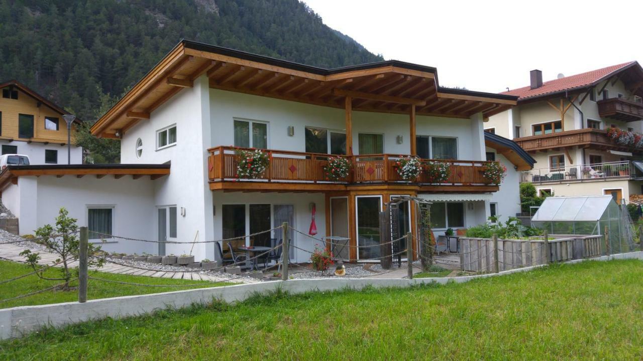 Sabine Schranz Appartement Serfaus Buitenkant foto